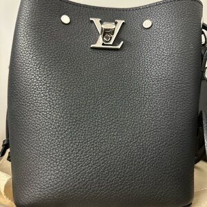 Louis Vuitton Black Nano Lockme Bucket